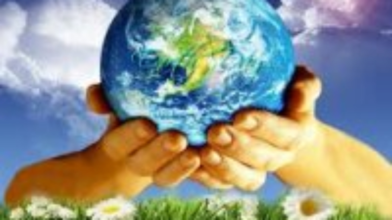 Earth_Day_hands